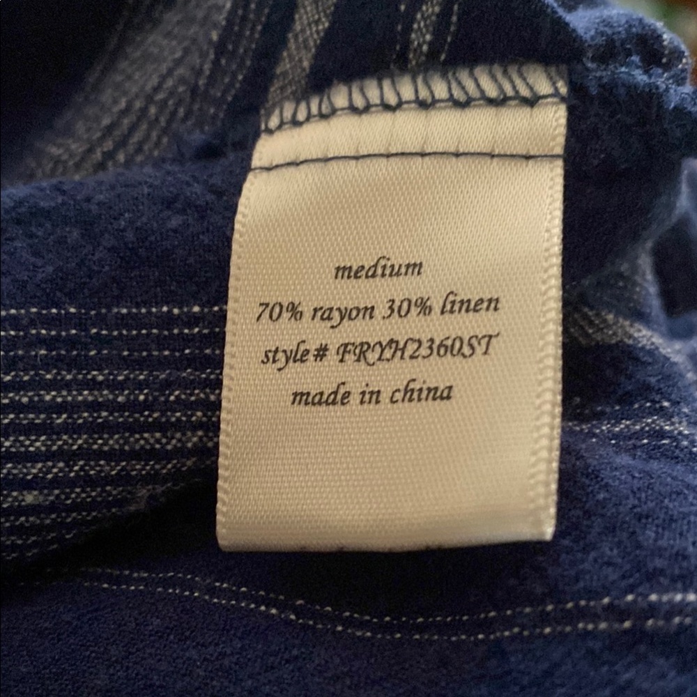 Harper Blue Flutter Sleeve Linen Blend Blouse with Tie Front Spring Summer - Picture 9 of 10